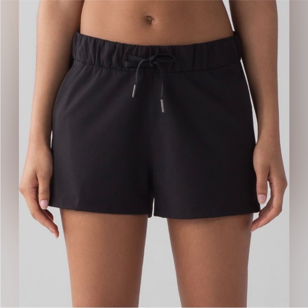 Lulu lemon shorts